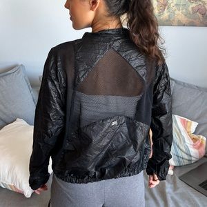 Alo yoga Mesh Jacket! Size S